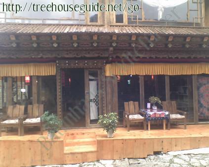 Entrance of Black Pottery Coffee - Bilder/Fotografien