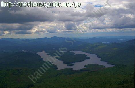 Lake Placid (in the beautiful Adirondack Mountains of New York State [NYS]) - Bilder/Fotografien
