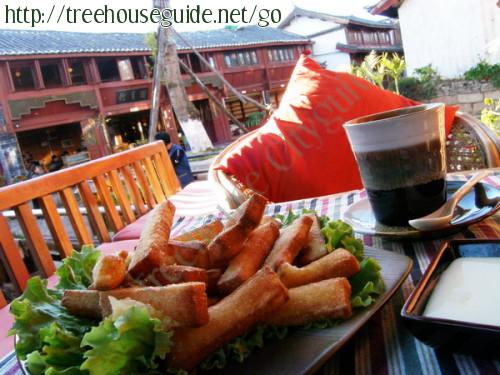 The Naxi food and coffee in Hakucafe - Pictures/Photography