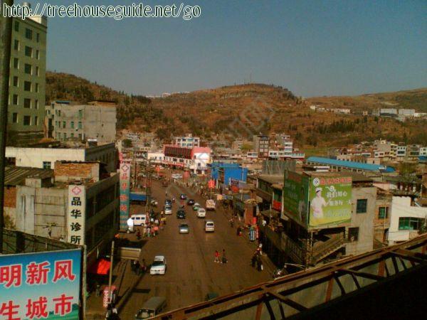 Hongguo ..... taken from the train  - Pictures/Photography