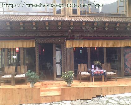 Entrance of Black Pottery Coffee - Pictures/Photography